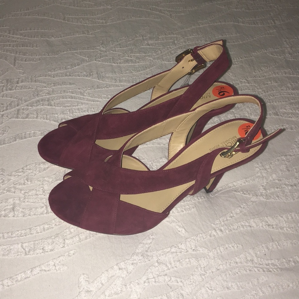 Michael Kors Burgundy Heels - Picture 7 of 8